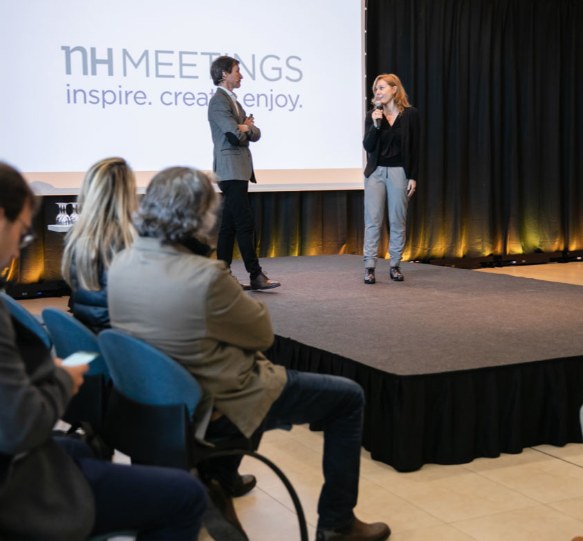 img-world-trade-center-barcelona-quienes-somos-work-team-solution